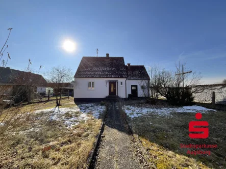 Außenansicht - Haus kaufen in Nordendorf - Neubau oder Sanierung? Sie entscheiden!
