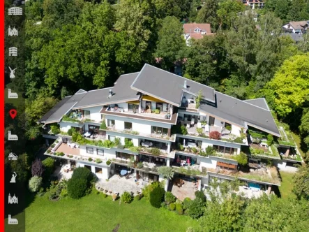 Hausansicht - Wohnung kaufen in Tutzing - 3-Zimmer-Dachgeschosswohnung mit zwei Terrassen mit Blick auf den Starnberger See