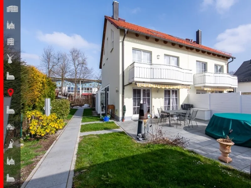 Außenansicht - Haus kaufen in Puchheim - Top-gepflegte und lichtdurchflutete Doppelhaushälfte mit Doppelgarage in bester Wohnlage