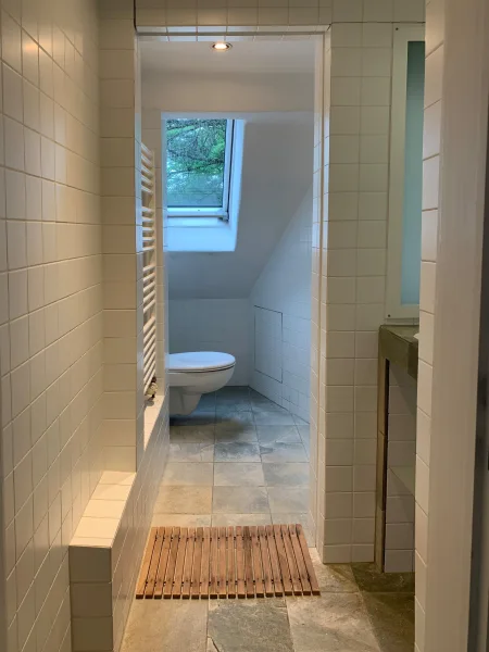 Badezimmer 2. OG