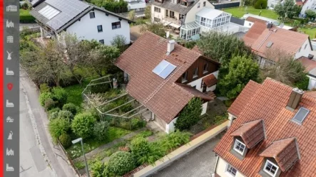 Titelbild - Haus kaufen in Ried - Renovierungsbedürftiges Haus oder Baugrundstück nähe Augsburg 