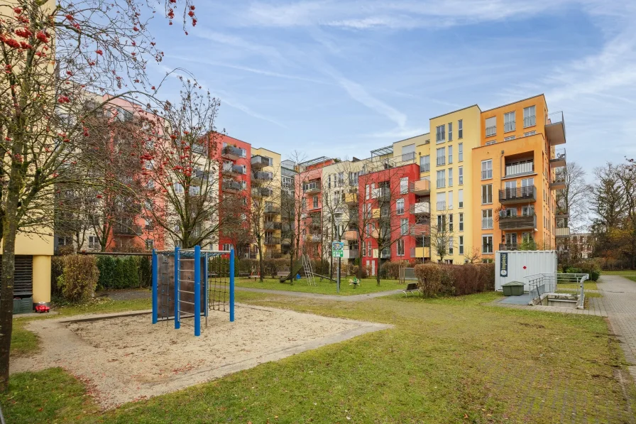 Außenansicht Spielplatz