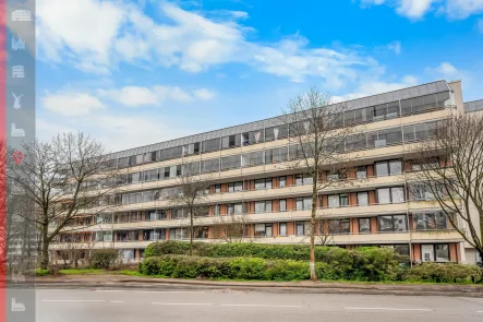 Objektansicht - Wohnung kaufen in München - Mit Tiefgaragenstellplatz: Gut geschnittene 2-Zimmer-Wohnung