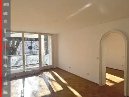 Wohn-/ Esszimmer - Wohnung mieten in München, Bogenhausen - Helle 2-Zimmer-Wohnung mit Südbalkon in begehrter Lage