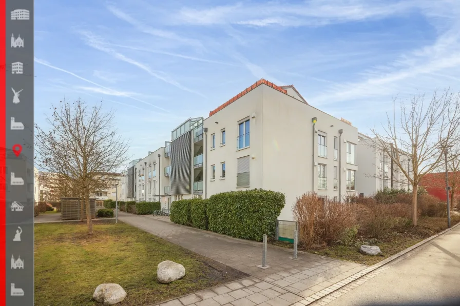 Hausansicht - Wohnung kaufen in Puchheim - Exklusive Penthouse-Wohnung mit zwei Dachterrassen und modernem Ambiente zur Kapitalanlage