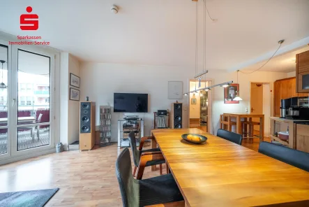 Wohnzimmer - Wohnung kaufen in München - Attraktive Kapitalanlage: Großzügig, top Schnitt, ruhig: 2-Zimmer in begehrter Citylage