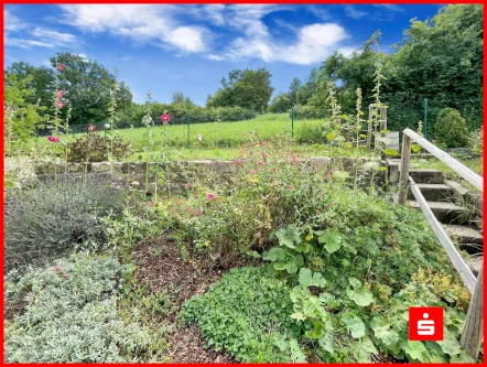 Garten - Wohnung mieten in Ochsenfurt - Wohntraum mit Blick ins Grüne