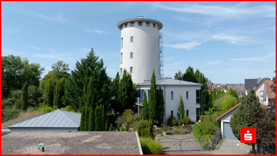 Außenansicht Wasserturm - Haus kaufen in Unterpleichfeld - Luxuriöses Einzelstück