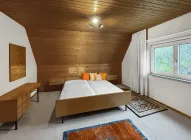 Schlafzimmer DG