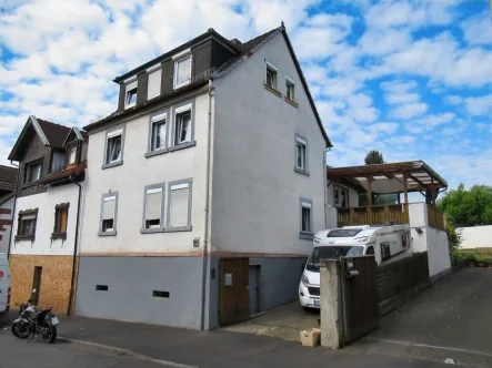 Außenansicht - Haus kaufen in Aschaffenburg - Wohnen in beliebter Lage