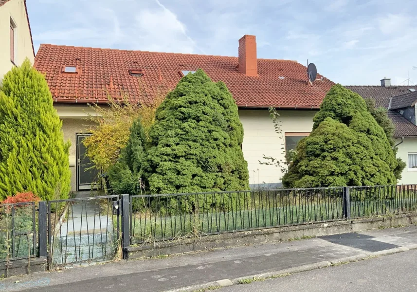 Außenansicht - Haus kaufen in Collenberg - Seltene Chance - Verkauf im Angebotsverfahren