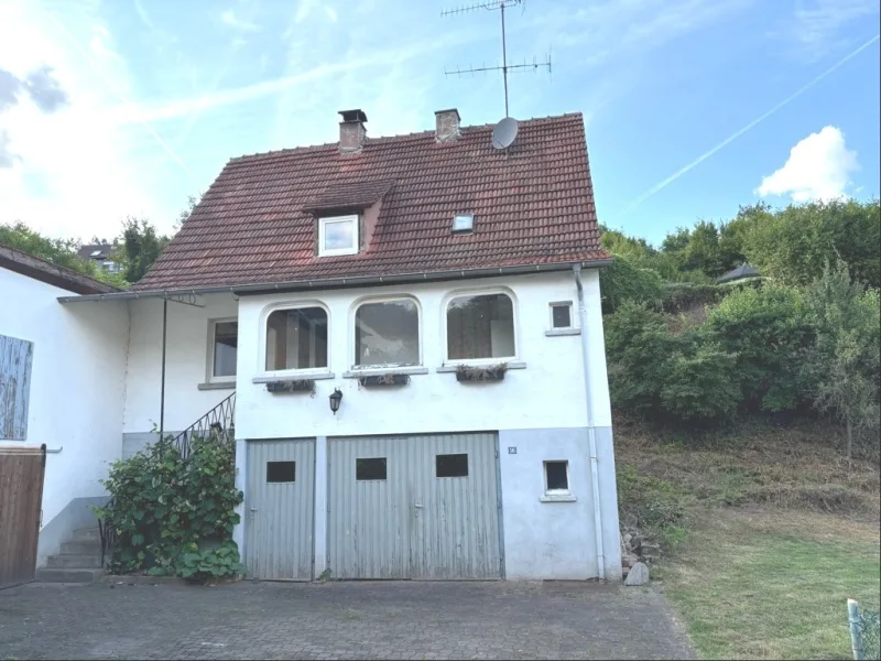 Außenansicht - Haus kaufen in Mömbris - Klein, gemütlich – und meins