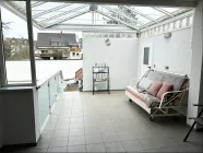 überdachte Dachterrasse