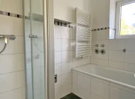 Badezimmer im Obergeschoss