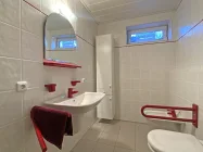 Badezimmer der Einliegerwohnung