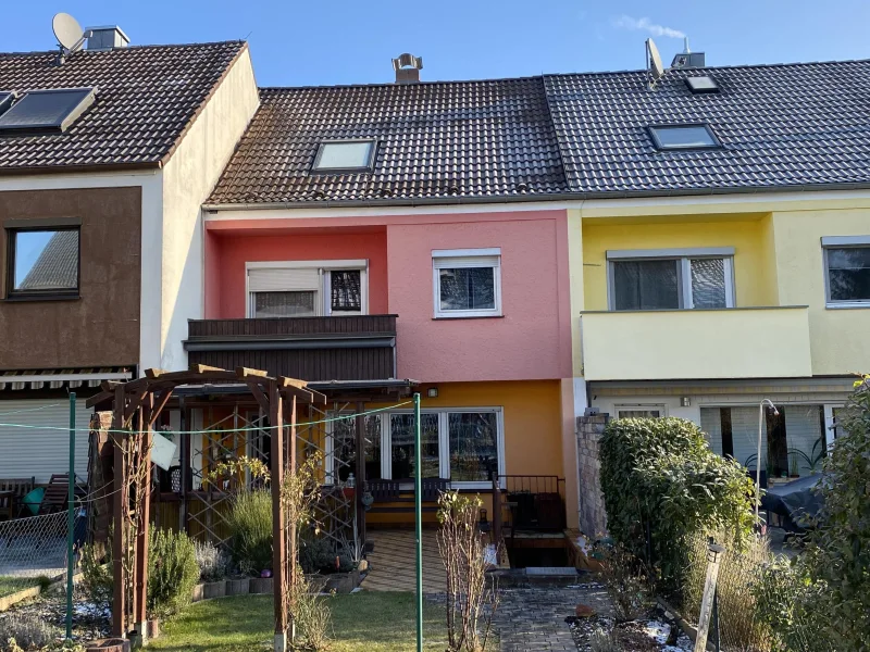 Titelbild - Haus kaufen in Cadolzburg - Wovon Familien träumen!