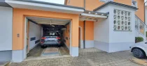 Außenansicht Garage