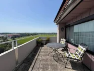 Sonnige Dachterrasse mit herrlichem Weitblick