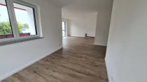 Blick vom Wohnzimmer in die Küche