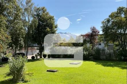 Ausblick Balkon - Süd - Wohnung kaufen in Sonthofen - Berg- und Wiesenblick - in zentrumsnaher Lage