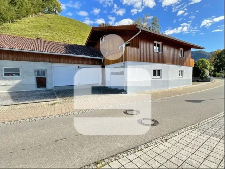 Titelbild - Haus kaufen in Füssen - Wohnen und Kapitalanlage in einem!