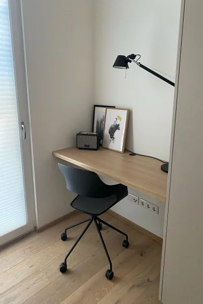 Büro/Kinderzimmer