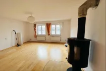 Wohnung 3. OG Wohnzimmer mit Schwedenofen