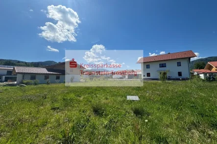 Grundstück - Grundstück kaufen in Siegsdorf - Sonniges Grundstück mit Bergblick in Hörgering - Siegsdorf 