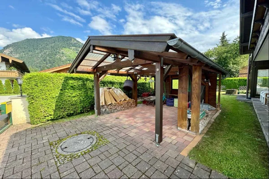 Carport