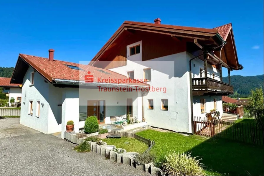 Nordwestansicht - Haus kaufen in Reit im Winkl - Ihr Familiendomizil in den Chiemgauer Alpen!