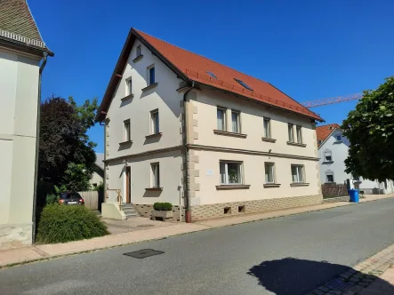 Ihr neues Zuhause - Haus kaufen in Weidenberg - Wohnen mitten in der Gemeinde 