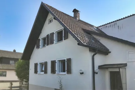 Aussenansicht - Haus kaufen in Bayreuth - Ruhige Wohnlage in Bayreuth