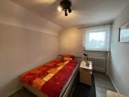 Schlafzimmer DG