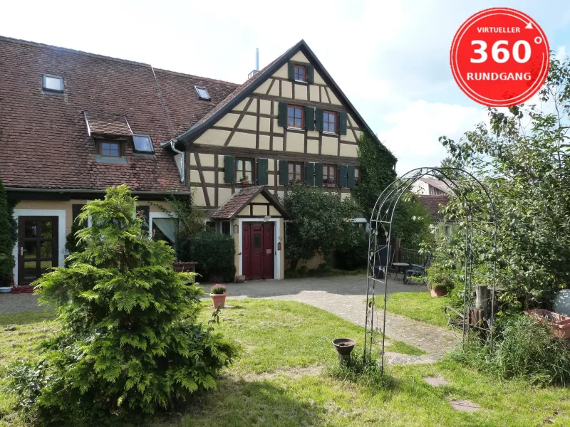 Wohnhaus - Sonstige Immobilie kaufen in Buch a.Wald - Viel Platz im Haus und die Sonne im Garten - OT Gastenfelden