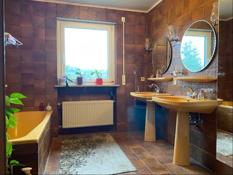 Badezimmer Wohnung 1