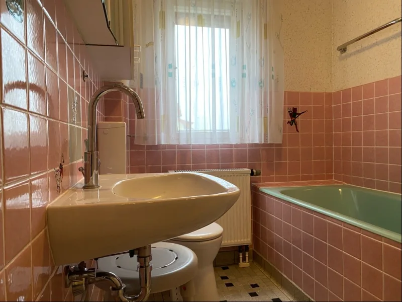 Badezimmer Erdgeschoss