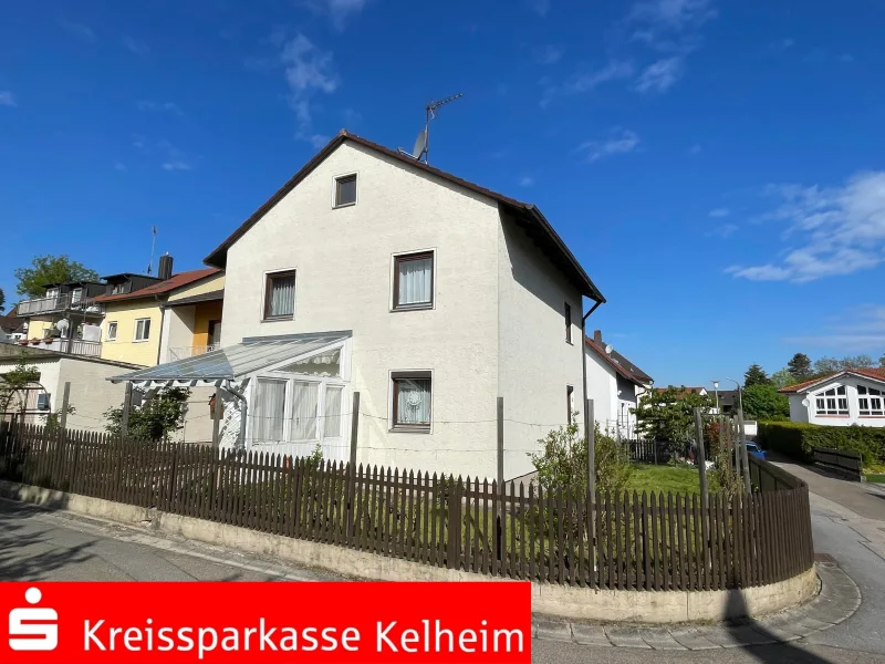 Nordostansicht - Haus kaufen in Saal - Einfamilienhaus in Saal a.d. Donau - Eigentum zahlt sich aus!