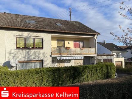 Südansicht - Haus kaufen in Kelheim - 3-Familienhaus in Kelheim-Affecking - eine gute Investition!