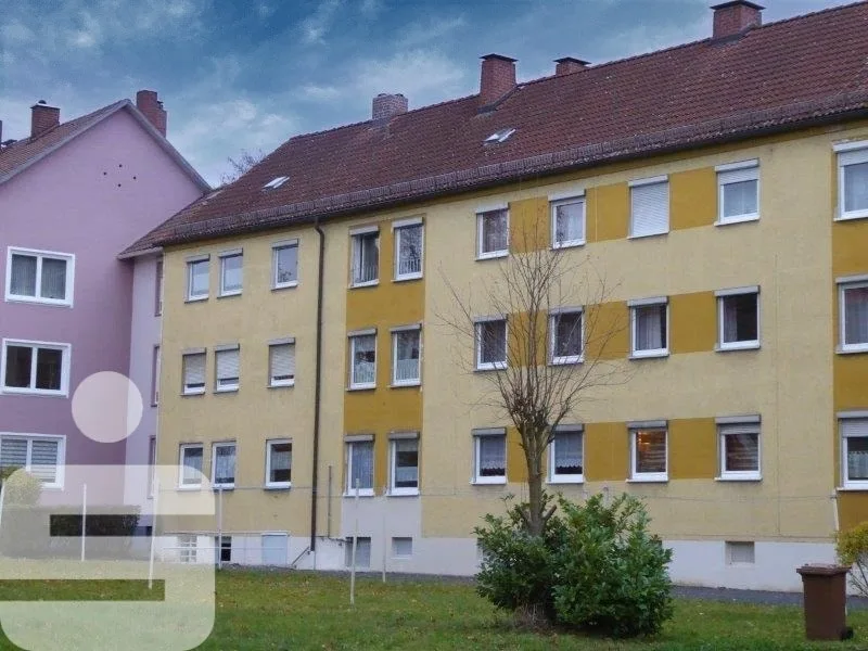 100401-1 - Wohnung kaufen in Arzberg - Wohnung in Arzberg