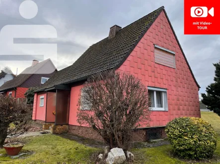 Außenansicht - Haus kaufen in Kirchenlamitz - Ein-/Zweifamilienhaus in Kirchenlamitz