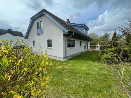 Garten - Haus kaufen in Köditz - *großzügig und modern*