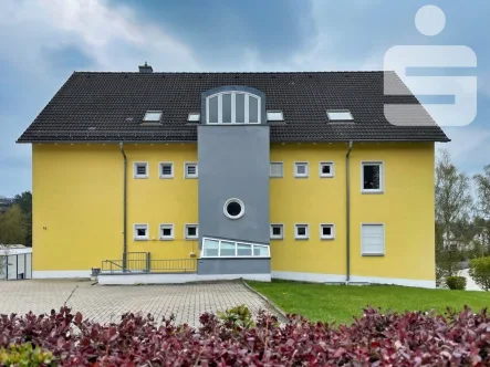 Hofansicht/Eingang - Wohnung kaufen in Selbitz - Eigentumswohnung in Selbitz