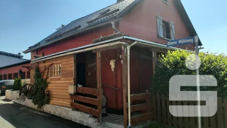 Außenansicht - Haus kaufen in Regnitzlosau - *klein aber fein - ideal für Zwei*