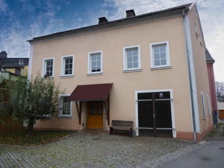 P1060590 - Haus kaufen in Schwarzenbach - Ein-/Zweifamilienhaus in Schwarzenbach