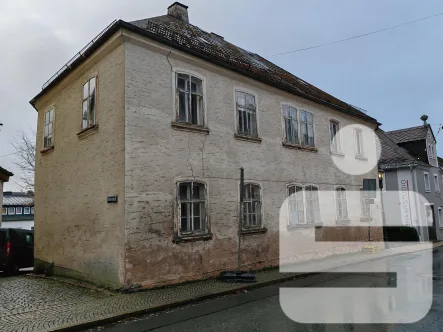 Straßenseite - Haus kaufen in Schauenstein - Wohnhaus in Schauenstein