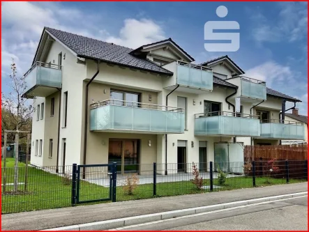 Außenansicht - Wohnung mieten in Ainring - " ERSTBEZUG - ERDGESCHOSS MIT EIGENEM GARTEN ! "