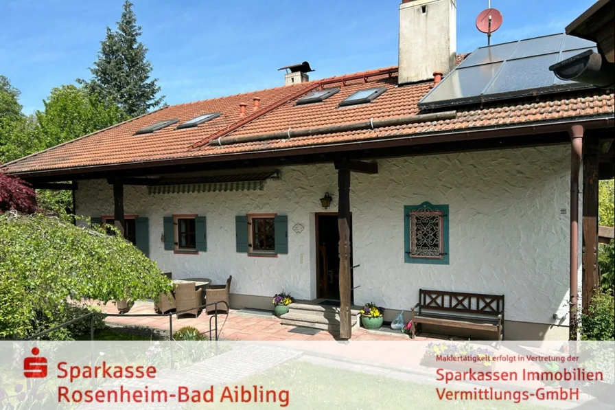 Eingang - Haus kaufen in Bad Feilnbach - großzügig Wohnen in Top-Lage!