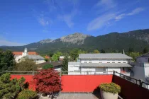 Dachterrasse mit Bergblick