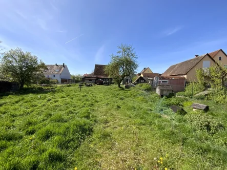 Sonniges Grundstück mit ca. 1.000 m² in Seenähe von Muhr am See - Grundstück kaufen in Muhr - Herrliches Baugrundstück mit ca. 1.000 m² Größe in Muhr am See zu verkaufen!