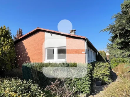 Titel - Haus kaufen in Röttenbach - Familienfreundlicher Bungalow in Röttenbach...Wohnen auf einer Ebene